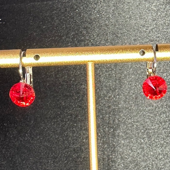 Swarovski Element round drop earrings - New - Picture 2 of 13